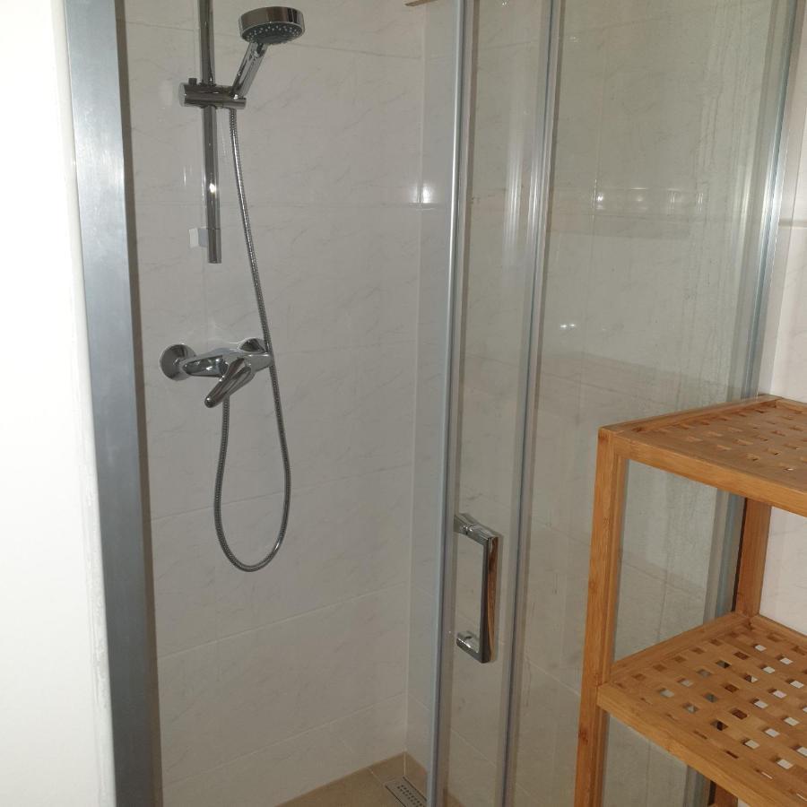 Weisses Appartement เวียนนา ภายนอก รูปภาพ