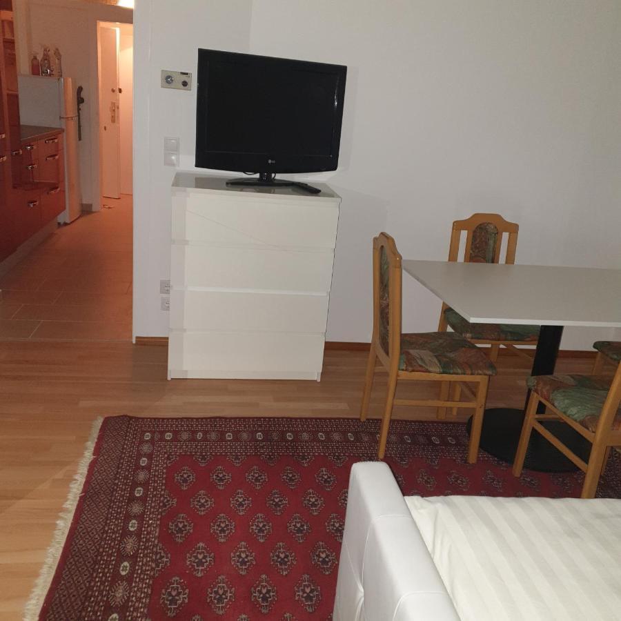 Weisses Appartement เวียนนา ภายนอก รูปภาพ